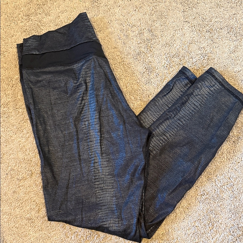 ZYIA Shimmering Black Jeggings